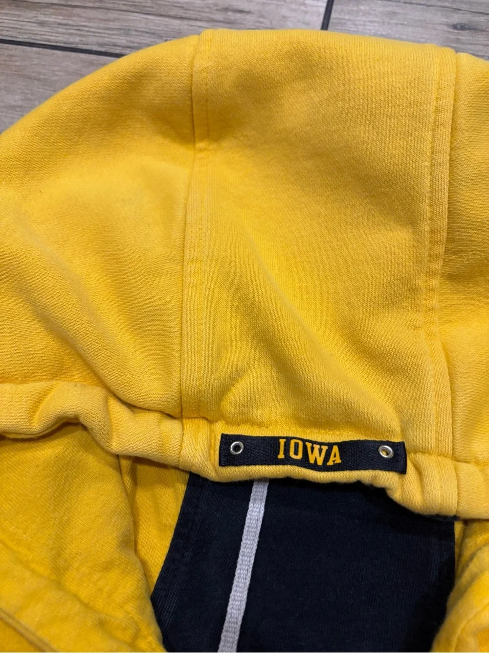 Vintage Y2K University of Iowa Hawkeyes Nike Centerswoosh Patchwork Size M